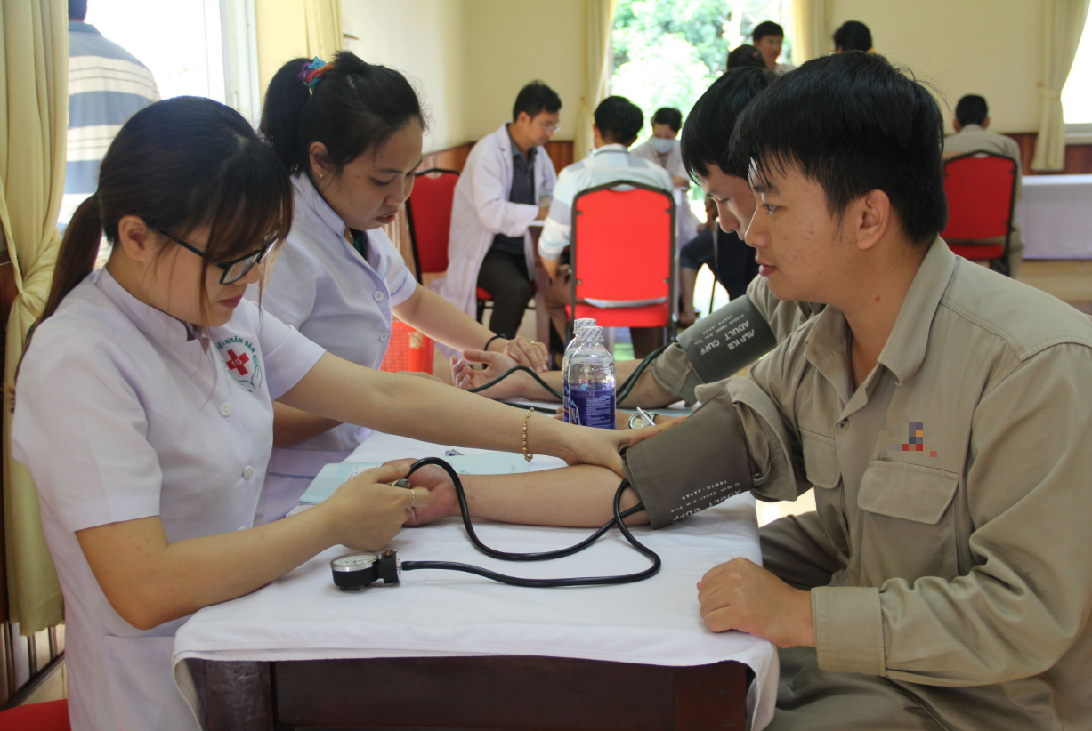 Tổng hợp A-Z điều kiện xuất khẩu lao động Nhật Bản bạn cần biết 1 khám sức khỏe là điều kiện xuất khẩu lao động nhật bản