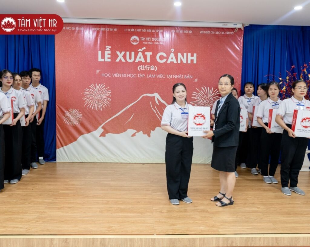 tam viet hr xkld le xuat canh hoc vien 1