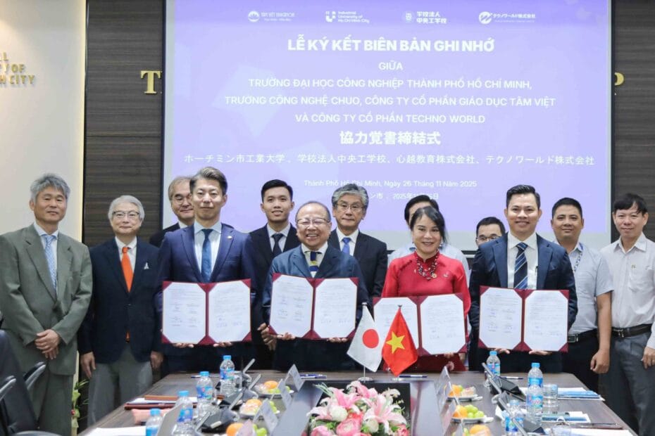 ky ket hop tac mou tam viet education mou iuh chuo techno world 2