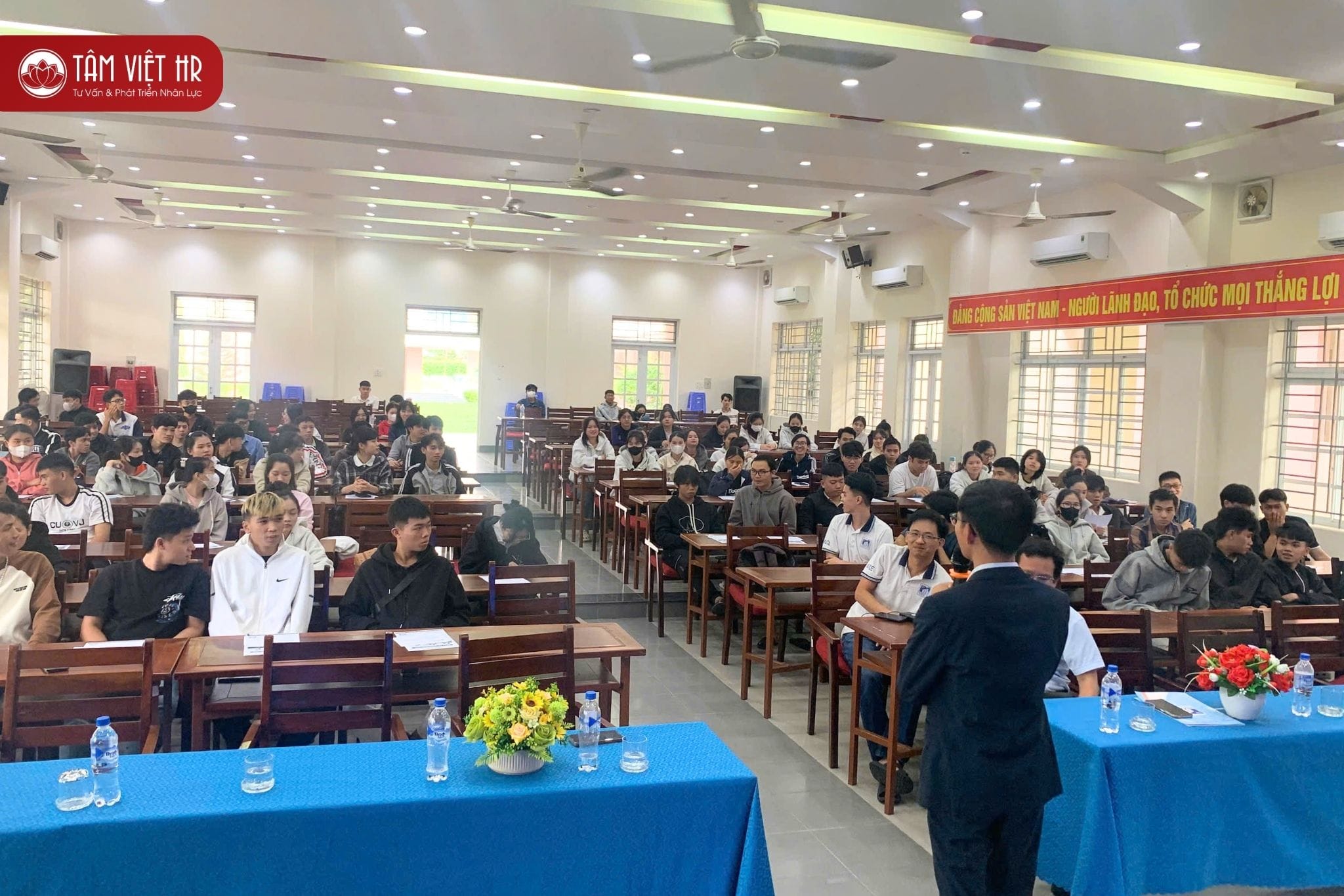 tam viet ky su xay dung nhat ban dh xay dung mien trung 15