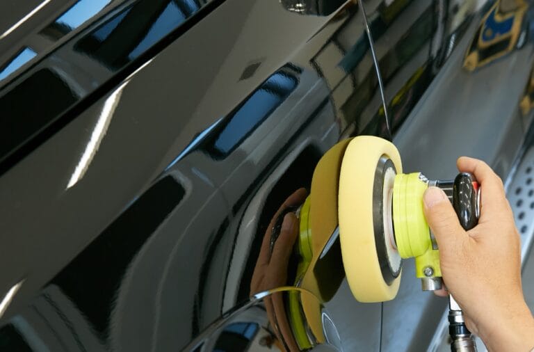 TUYỂN 04 NAM KNDD BẢO DƯỠNG SỬA CHỮA Ô TÔ