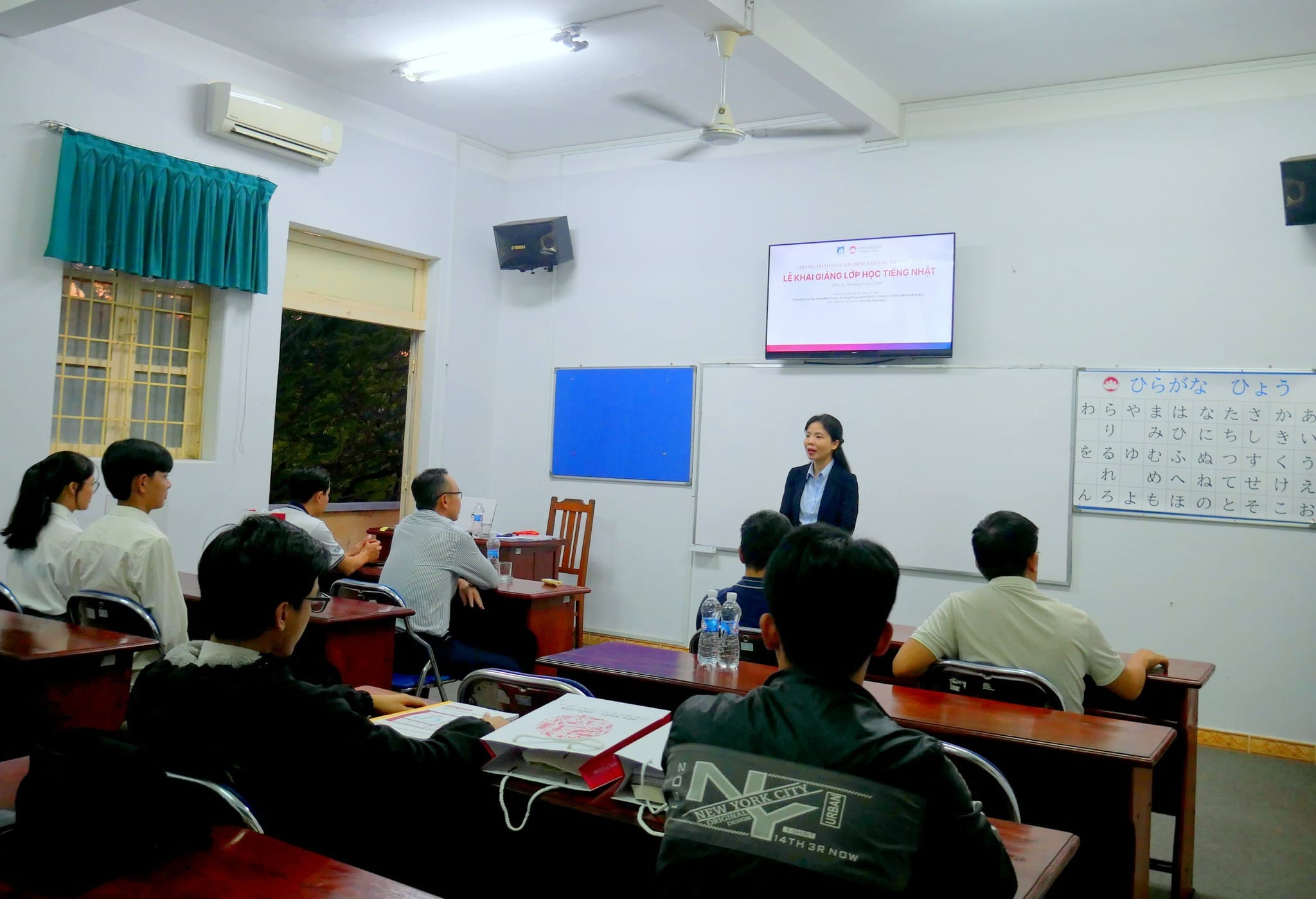 tam viet hr ky su xay dung nhat ban dh xay dung mien trung 4