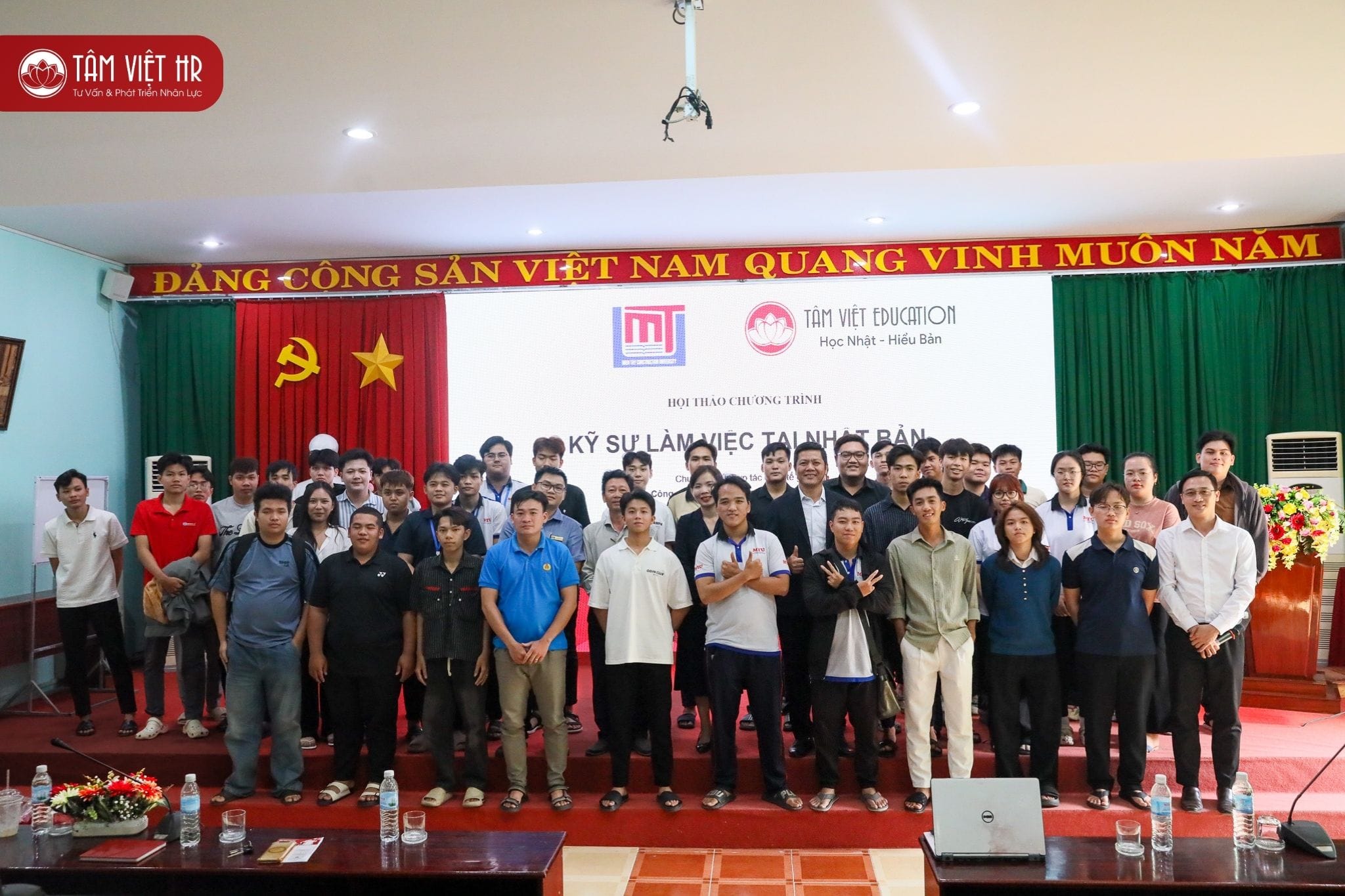 Tâm Việt tổ chức Hội thảo chương trình "Kỹ sư làm việc tại Nhật Bản" tại Đại học Xây dựng Miền Tây