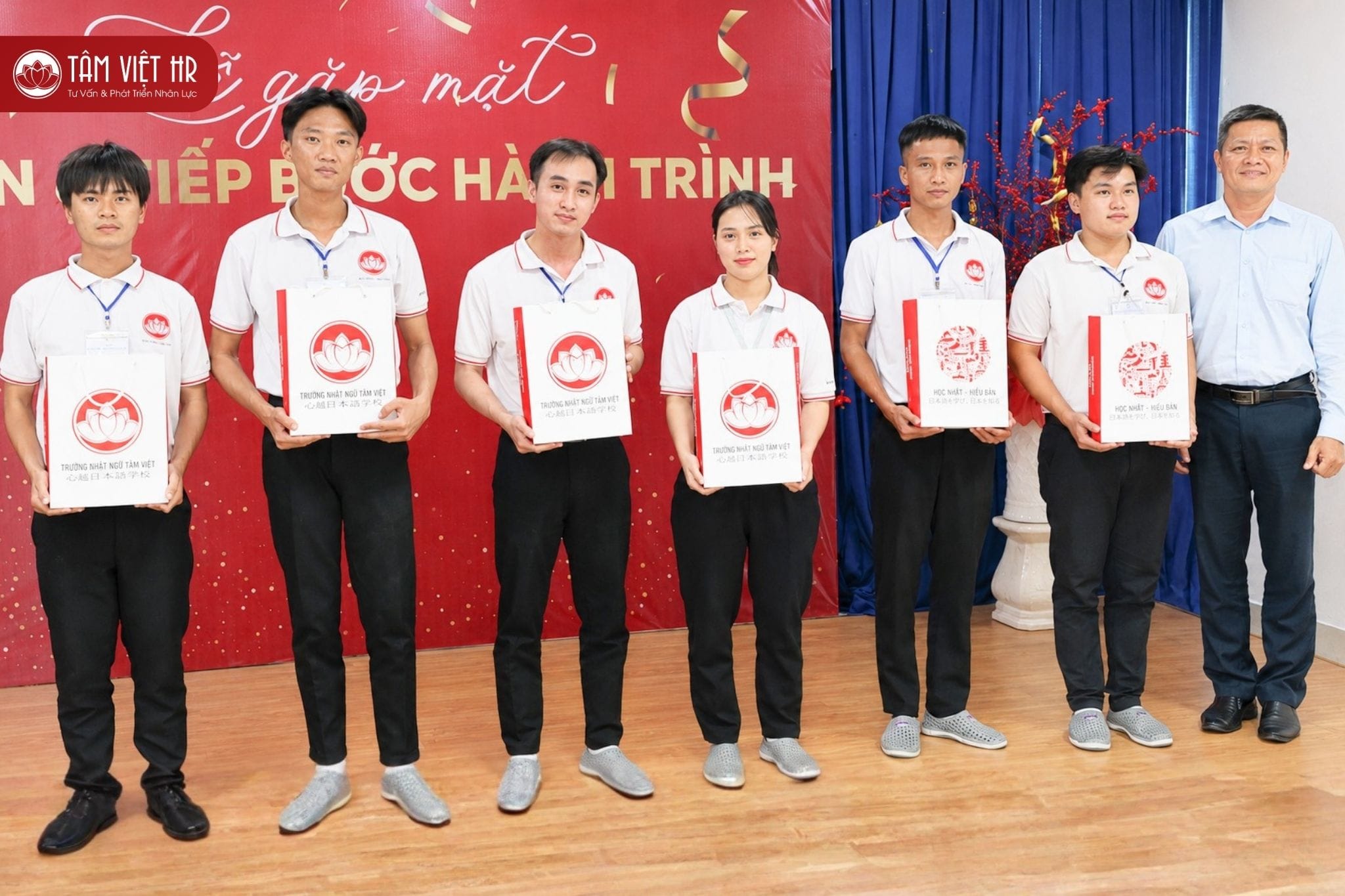 Chúc mừng 06 Học viên Tâm Việt vững bước trên chặng đường mới tại Nhật Bản