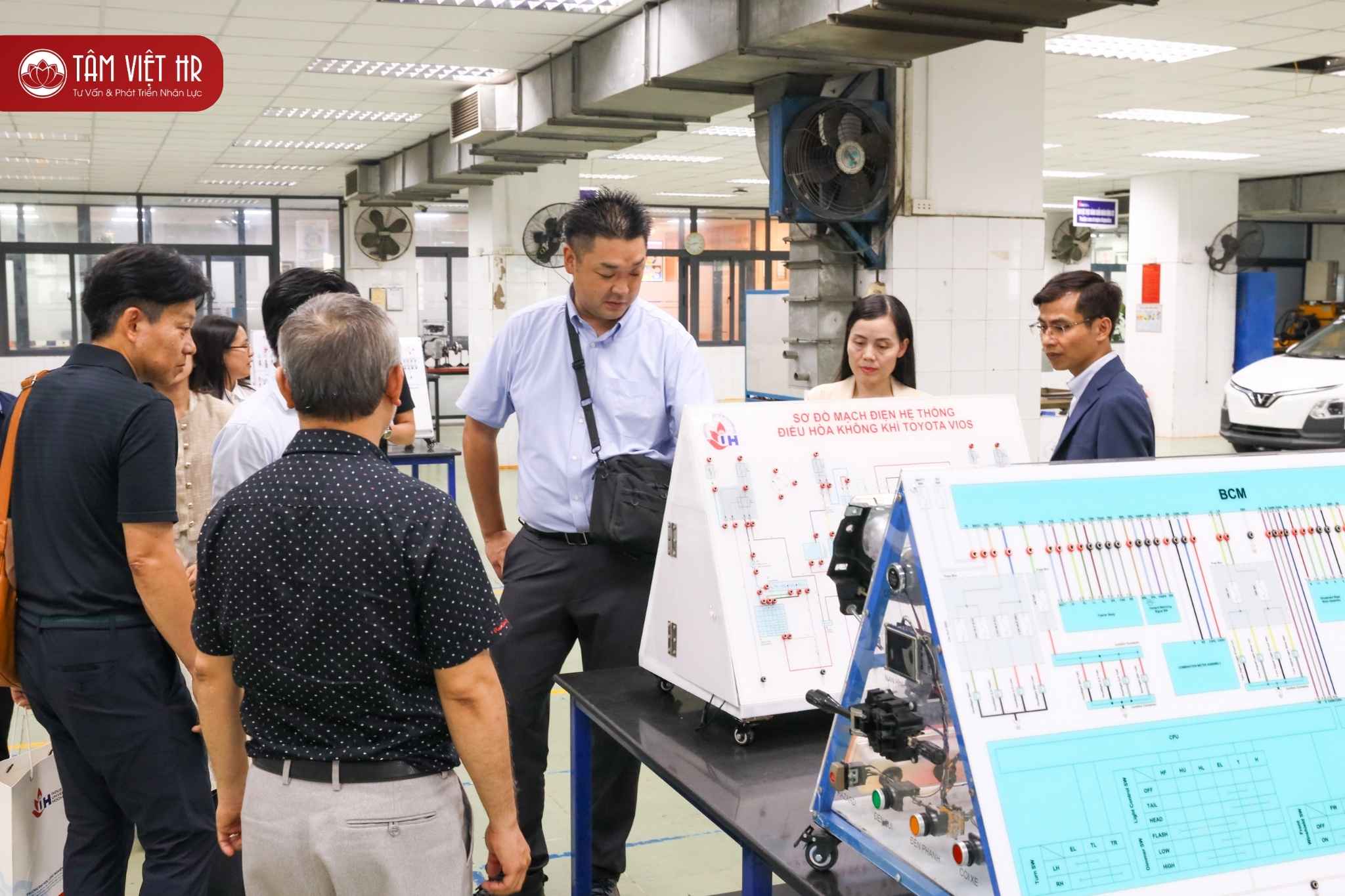 Tâm Việt kết nối SUBARU và IUH, mở ra hướng phát triển nguồn nhân lực Bảo dưỡng ô tô tại Nhật Bản