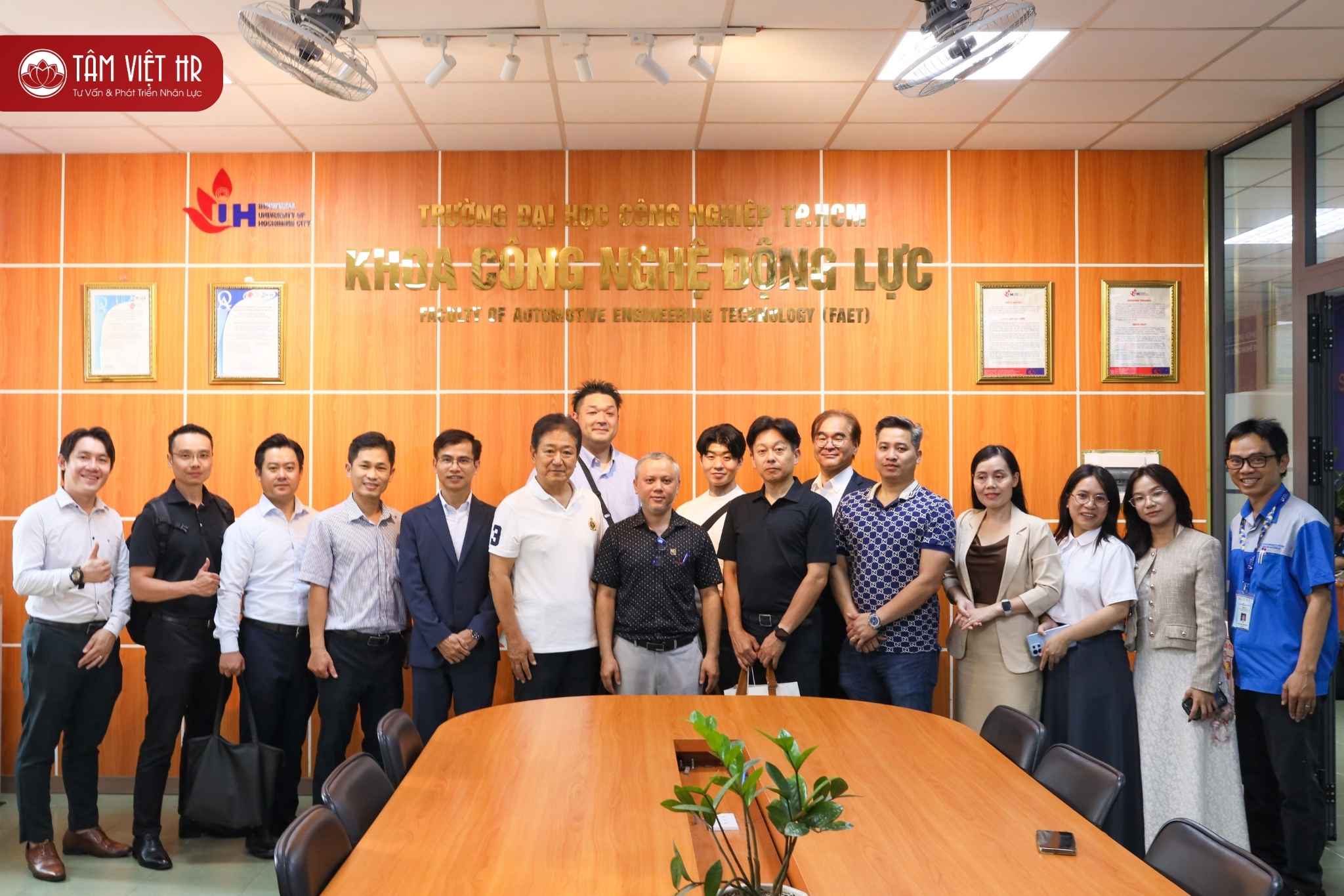 Tâm Việt kết nối SUBARU và IUH, mở ra hướng phát triển nguồn nhân lực Bảo dưỡng ô tô tại Nhật Bản